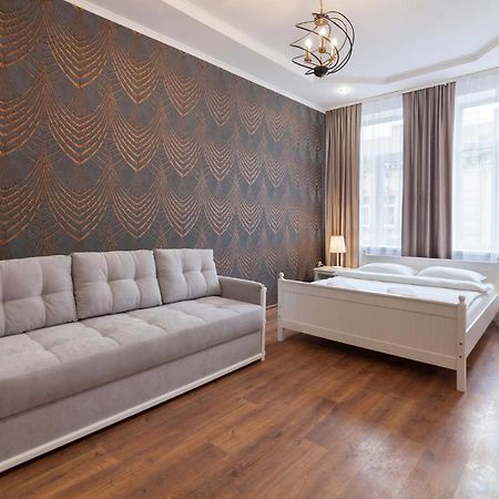 Leogrand Apartments Panteleimona Kulisha 27 Lviv Luaran gambar