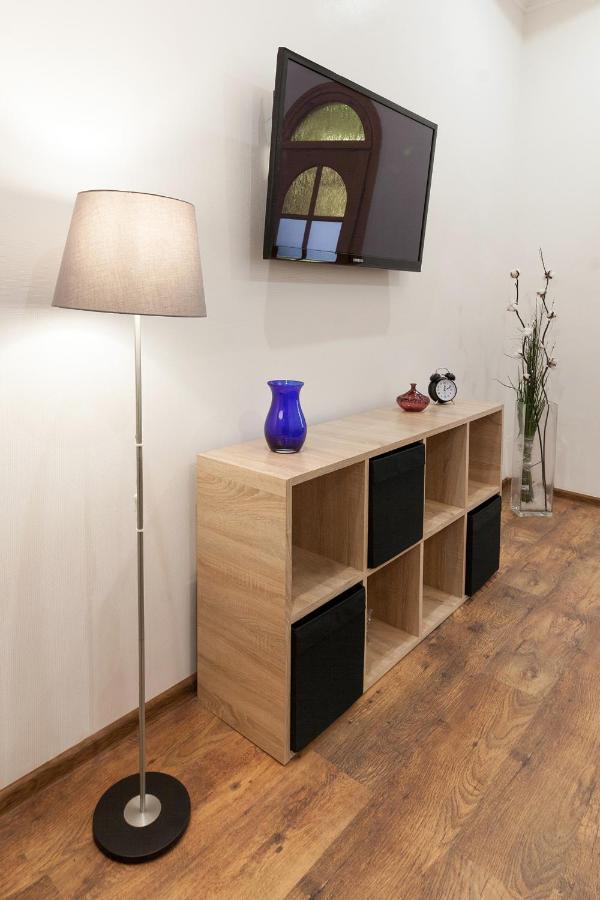 Leogrand Apartments Panteleimona Kulisha 27 Lviv Luaran gambar